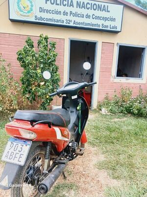 Recuperan motocicleta robada tras persecución en Concepción