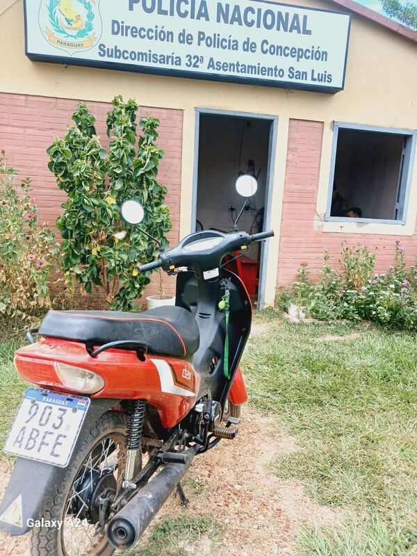 Recuperan motocicleta robada tras persecución en Concepción