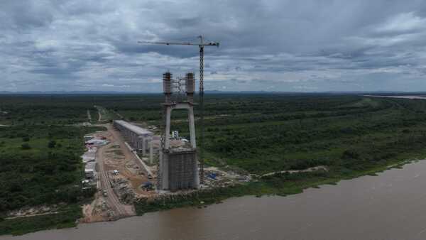 Puente de la Bioceánica supera el 65% de avance - La Clave