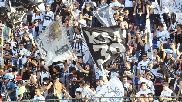 El Día del Hincha de Olimpia: Un Tributo a la Pasión y Lealtad