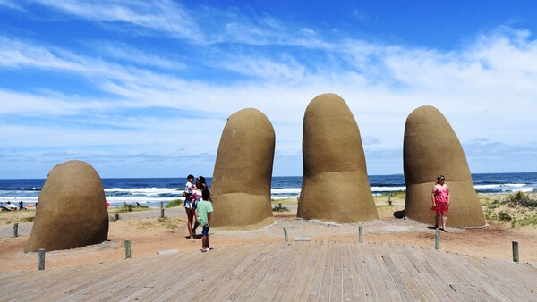 Punta del Este en pleno verano con paraguayos