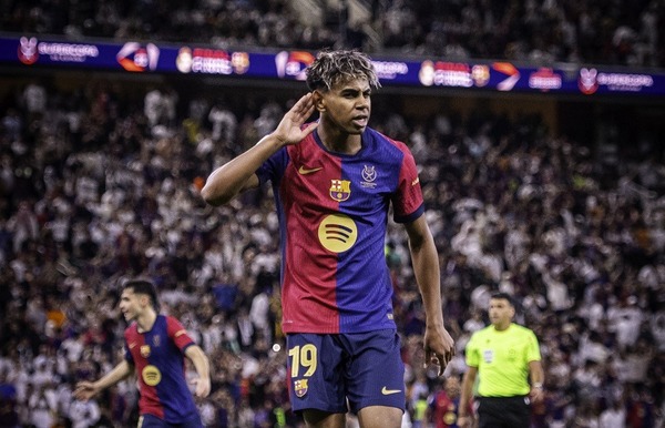 Barcelona humilla a Real Madrid y se consagra supercampeón