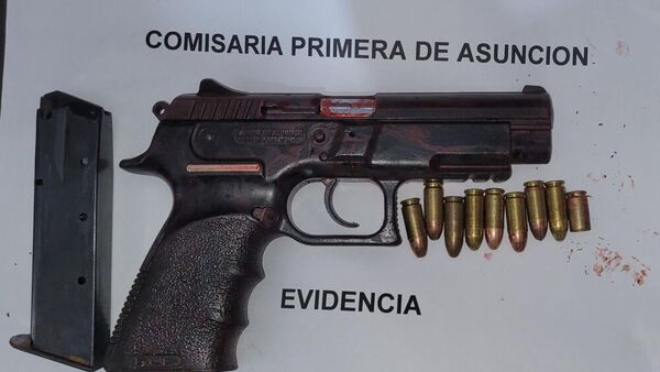 Milico cae detenido tras confuso episodio donde terminaron heridas dos personas