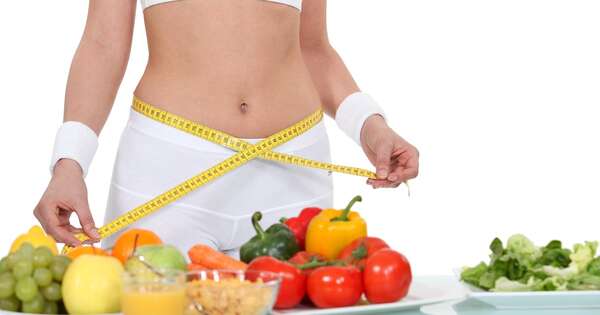 La Nación / Siete claves para bajar de peso huyendo de las dietas ‘milagro’ y ayunos
