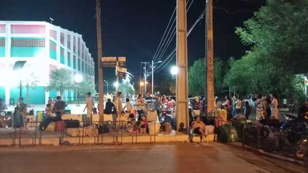 Denuncian a empresa de transporte por estafa a niños de una escuela de fútbol del Chaco