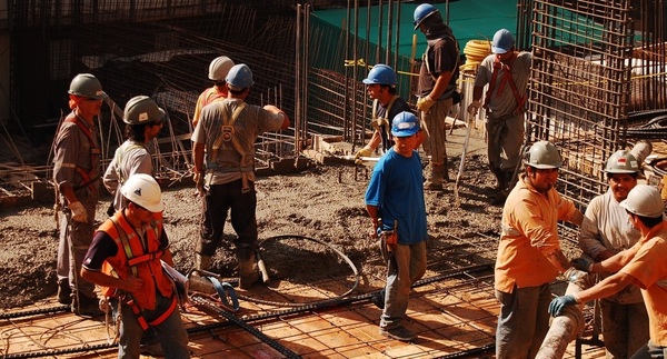 El salario real en Argentina creció 1,6% en noviembre de 2024