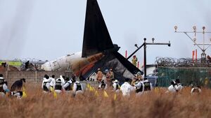 Corea del Sur modificará estructuras en sus aeropuertos tras el accidente de Jeju Air