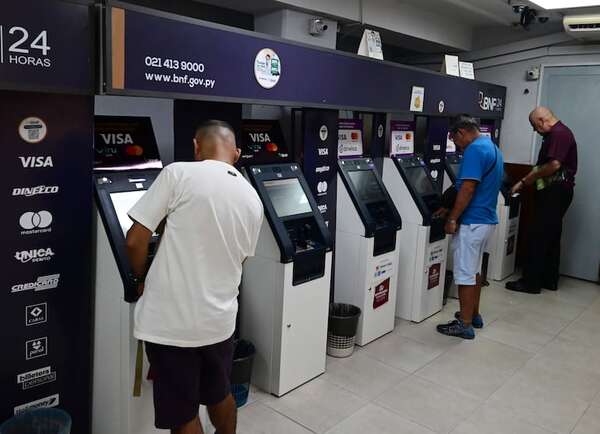 PGN 2025: reajuste salarial y de pensiones pagarán desde este mes - Economía - ABC Color