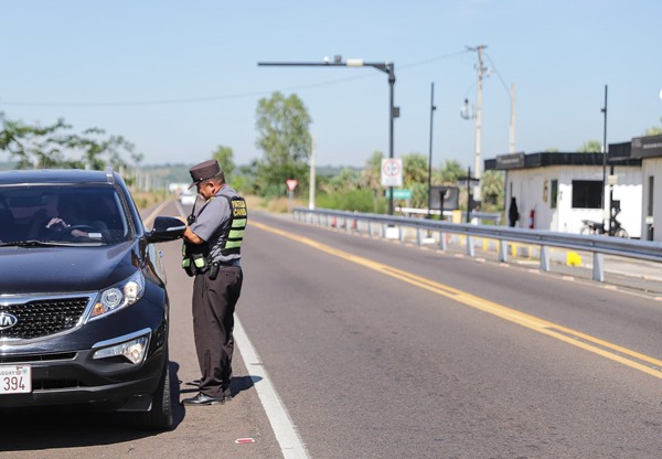 Caminera sancionó a 900 conductores a raíz de diversas infracciones - 1000 Noticias