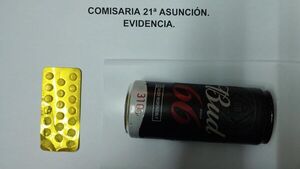 Abogada mordió a un policía al ser detenida con cerveza y clonazepam