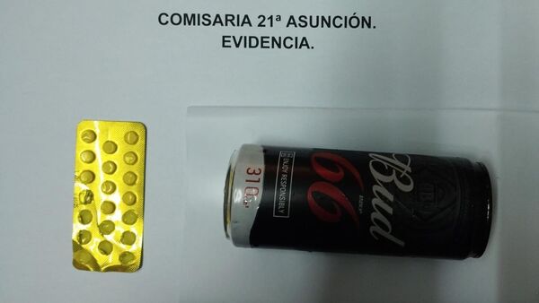 Abogada mordió a un policía al ser detenida con cerveza y clonazepam