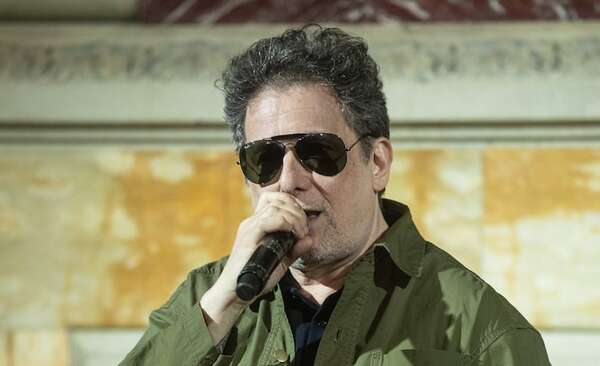 ¡Andrés Calamaro se casará por tercera vez! - Gente - ABC Color
