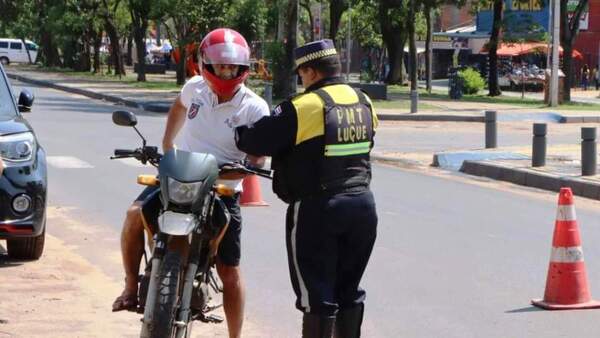 Habilitación: Laburantes motocas se ven afectados por “vacunada”