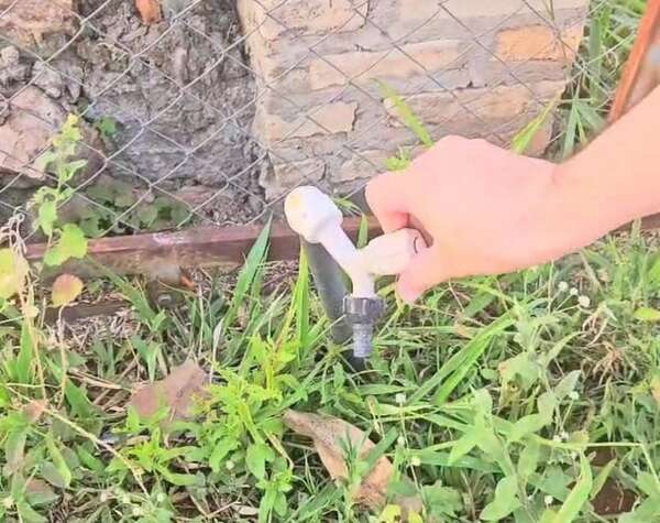 Caacupé: vecinos denuncian la falta de provisión de agua desde hace una semana - Nacionales - ABC Color