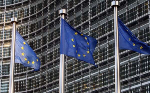 La UE decide invitar a Suiza a sumarse a su proyecto de movilidad militar transfronteriza - Mundo - ABC Color