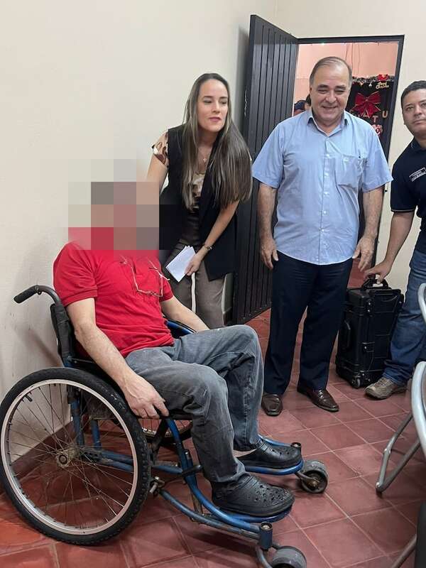 Un hombre que estuvo preso sin documentación durante 20 años fue inscripto en el Registro Civil - Nacionales - ABC Color