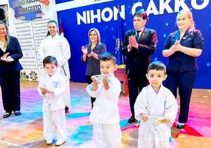 Karate: Cambio de cinturón en Nihon Gakko - Polideportivo - ABC Color