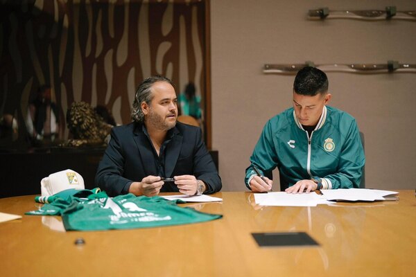 Versus / James Rodríguez será dirigido por Eduardo Berizzo en México