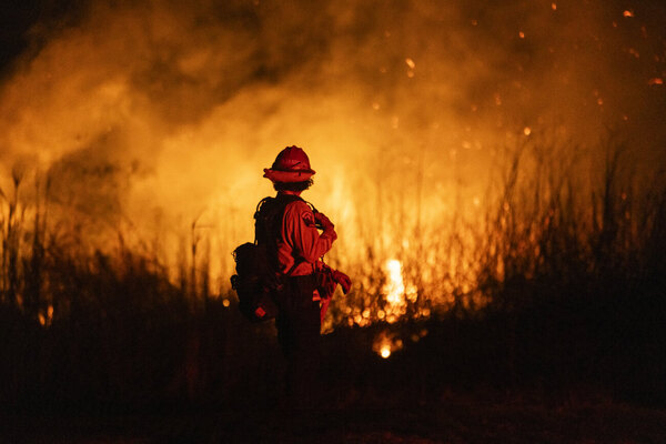Versus / Devastadores incendios en Los Ángeles plantean dudas para los Juegos de 2028