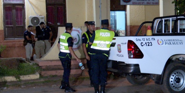 Delincuentes raptan a un hombre y le roban su vehículo - Unicanal