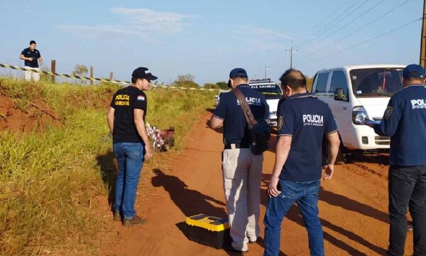 Transeúntes se topan con cuerpos de dos hombres asesinados en Zanja Pytâ – Prensa 5