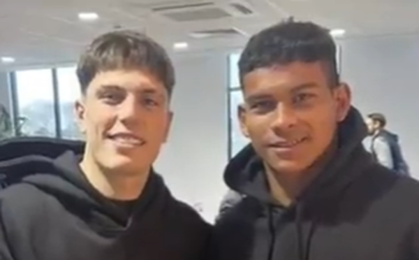 Diego León ya está en Manchester: un sueño cumplido - SNT