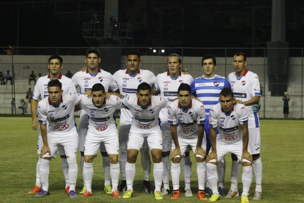 Versus / Nacional tantea la vuelta de un viejo conocido 