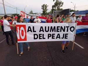 Pobladores de Luque y San Bernardino se sienten defraudados tras reunión con la ministra del MOPC