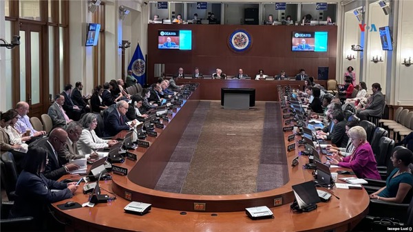 Exmandatarios piden gestiones diplomáticas de la OEA para restablecer democracia en Venezuela - ADN Digital