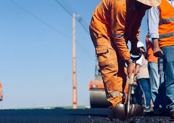 El Consorcio TYCIV ejecutar谩 obras en tramo de la ruta PY03 en Canindey煤