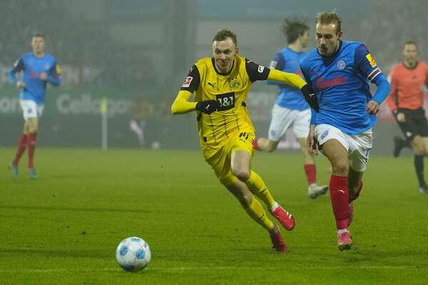 Borussia Dortmund sucumbe 4-2 en Kiel - Fútbol - ABC Color