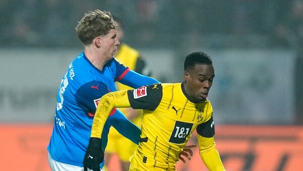 Sahin se mete en un lío en el Borussia Dortmund