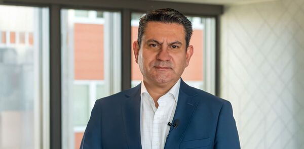Initiative: liderando la formaci贸n de ejecutivos en Paraguay