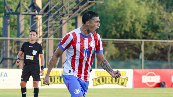 La Albirroja Sub 20 vence en su primera prueba
