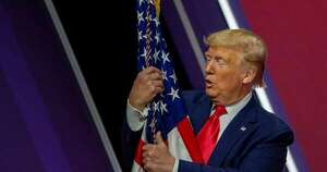 La Nación / Trump pasa por encima de la orden de Biden y asumirá con banderas izadas y no a media asta