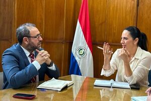 Analizan brindar soluciones a manifestantes de Coronel Bogado y Carmen del Paraná