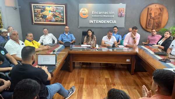 Ministra sugirió alzar el precio de la chipa para poder pagar el peaje