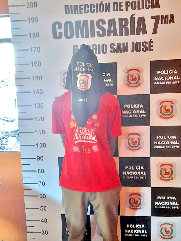 Detienen a sereno que habría empeñado escopeta de su empresa - La Clave