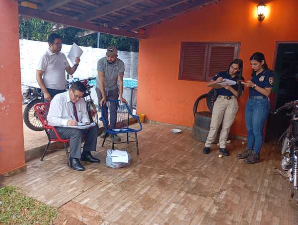 TRAS HOMICIDIO EN ENCARNACIÓN ALLANARON UNA VIVIENDA EN ITA PASO - Itapúa Noticias