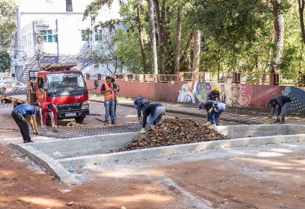 En marcha construcción de costosas lomadas inclusivas en Ciudad del Este - La Clave