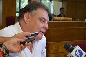Hugo Richer: “Los gobiernos colorados desperdiciaron el bono demográfico” - Portal Digital Cáritas Universidad Católica
