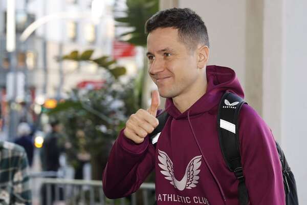 Ander Herrera en su llegada a Buenos Aires: “Estoy muy feliz” - Fútbol Internacional - ABC Color