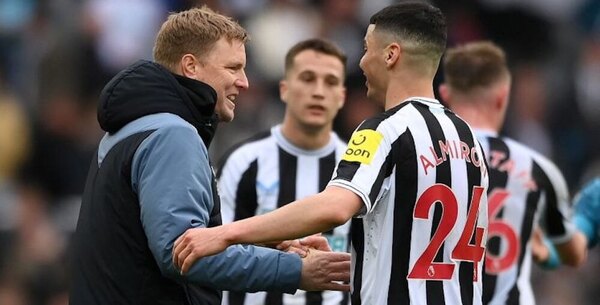 Versus / El DT del Newcastle asegura que Almirón es pieza clave y hay demasiado "humo"