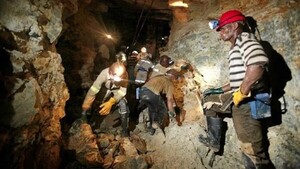 Recuperados 60 cadáveres de mineros irregulares atrapados en el noreste de Sudáfrica