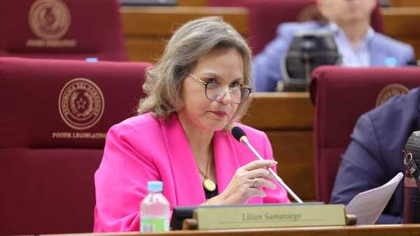Caso Pecci: Parlamentarios aprueban sesión reservada con ministros y fiscal general