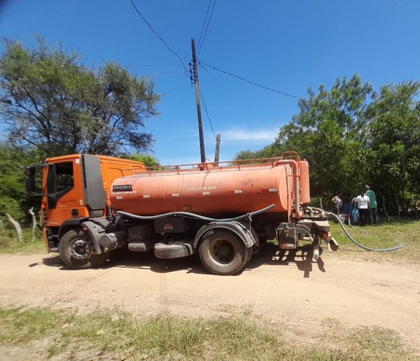 Gran cantidad de agua potable distribuida en el Bajo Chaco - 1000 Noticias