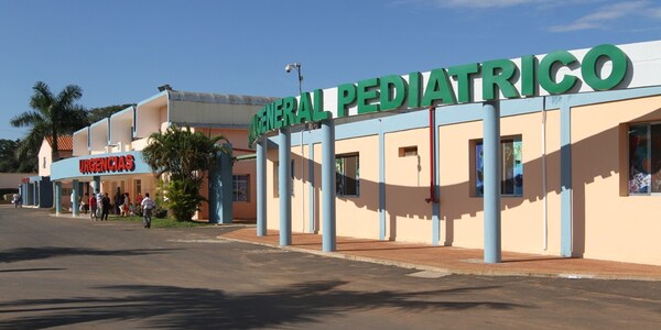 Anunciaron el inicio de la licitación para la construcción del Centro Nefrourológico Pediátrico - trece