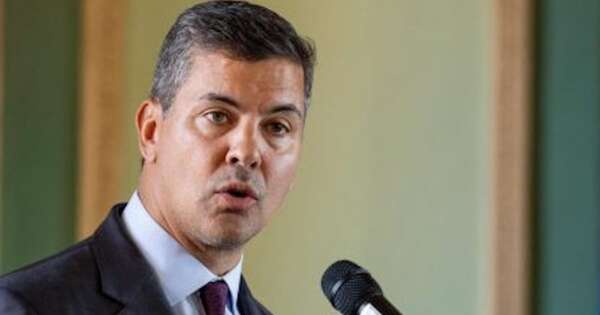 La Nación / Confirman presencia de Santiago Peña