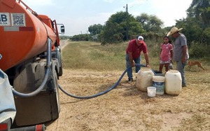 Agua para el Chaco: Envían más de 20.000 litros para asistir a pobladores - ADN Digital