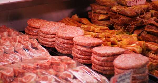 Comer carne roja estaría asociado a un mayor riesgo de demencia, dice estudio - Ciencia - ABC Color
